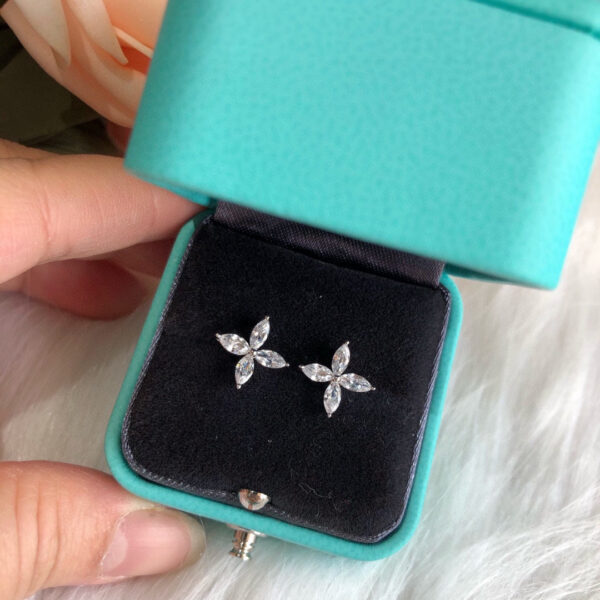Toxse T - Jewelry Fleur De Lis Diamond Earrings - Image 3
