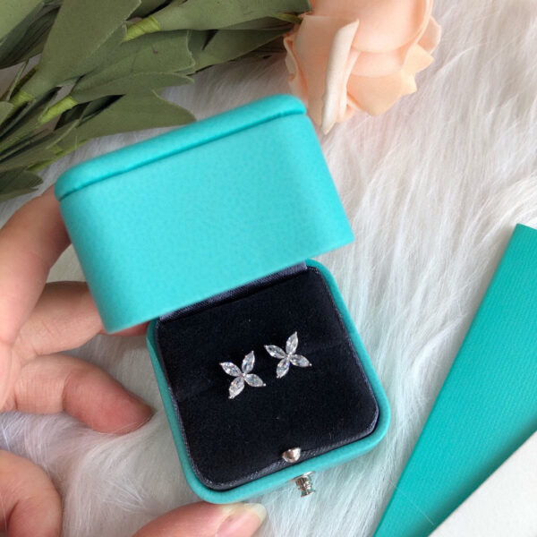 Toxse T - Jewelry Fleur De Lis Diamond Earrings - Image 5