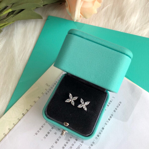 Toxse T - Jewelry Fleur De Lis Diamond Earrings - Image 8