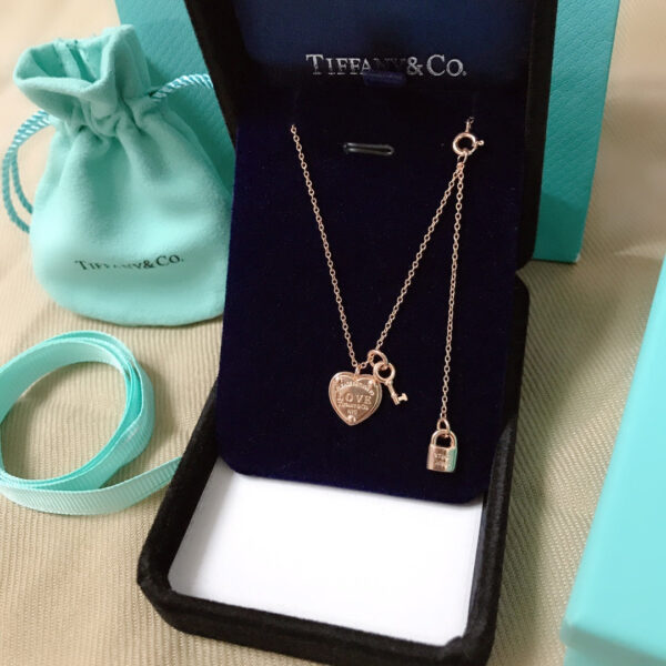 Toxse T - Jewelry Lock And Heart Charm Necklace - Image 5