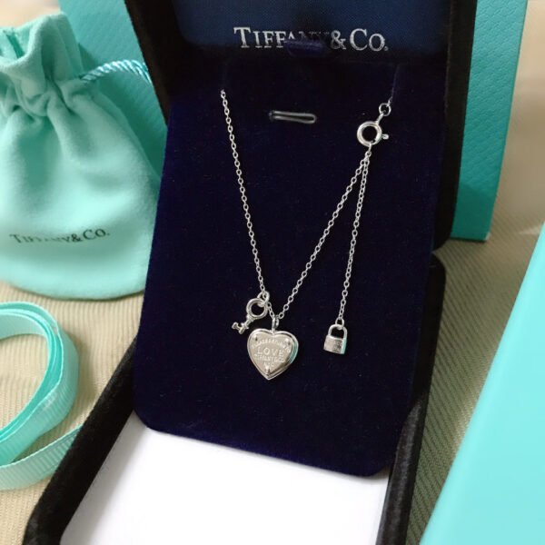 Toxse T - Jewelry Lock And Heart Charm Necklace - Image 6