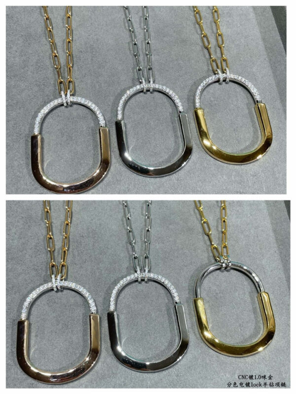 Toxse T - Jewelry Lock With White Diamond Necklace - Image 8