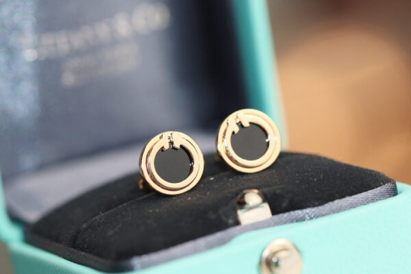 Toxse T - Jewelry Double T Rose Gold Earrings - Image 4