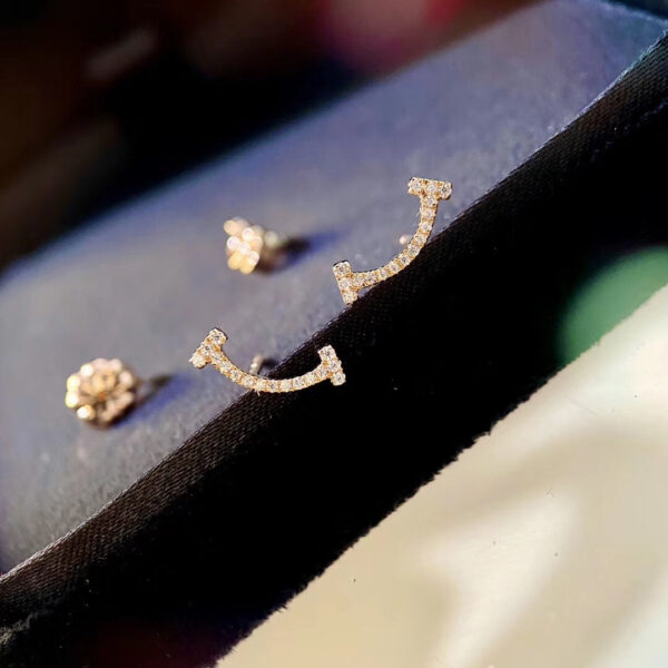 Toxse T - Jewelry T1 Smile Diamond Earrings - Image 3