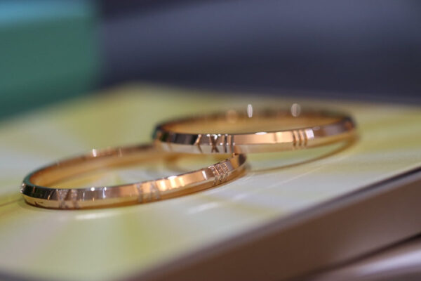 Toxse T - Jewelry Atlas X Diamond Gold Bracelet - Image 3