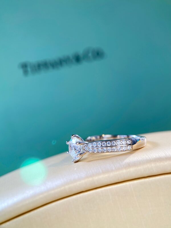 Toxse T - Jewelry Novo Round Diamond Ring - Image 5