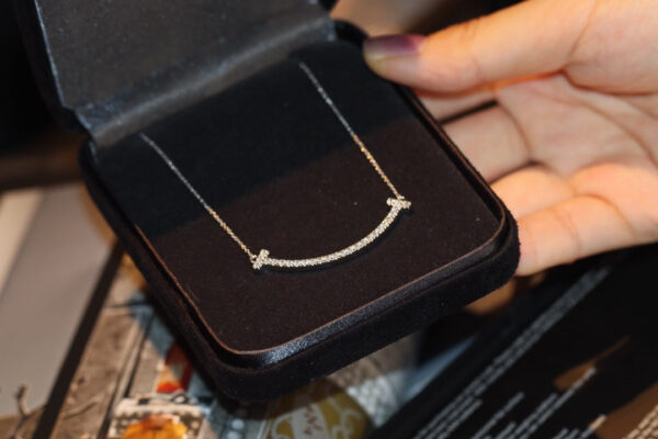 Toxse T - Jewelry T  Smile Full Diamond Necklace - Image 10