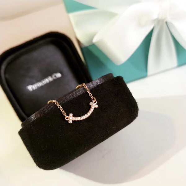 Toxse T - Jewelry T1 Smile Full Diamond Mini Necklace - Image 3