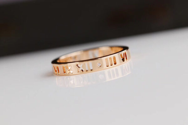 Toxse T - Jewelry V No Diamond Ring - Image 4