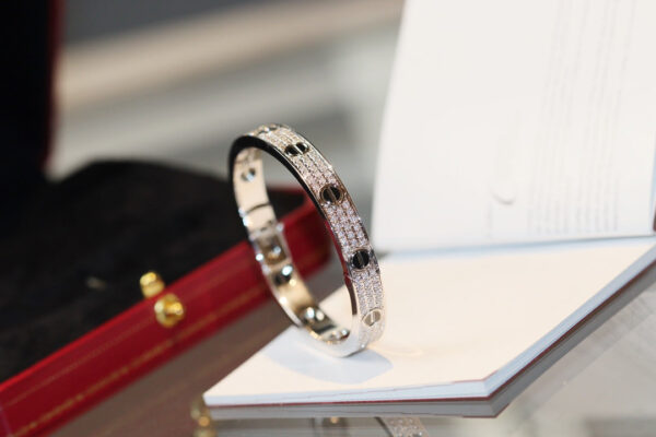 Toxse Diamond-paved Ceramic Love Bracelet - Image 2