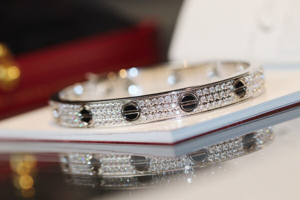 Toxse Diamond-paved Ceramic Love Bracelet - Image 3