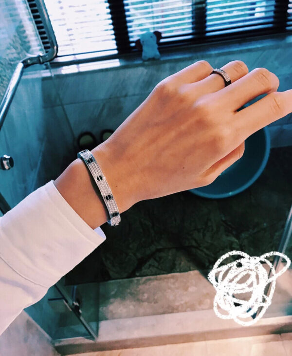 Toxse Diamond-paved Ceramic Love Bracelet - Image 11