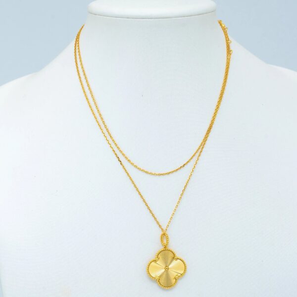 Toxse Vintage Clover Pendant Necklace Gold