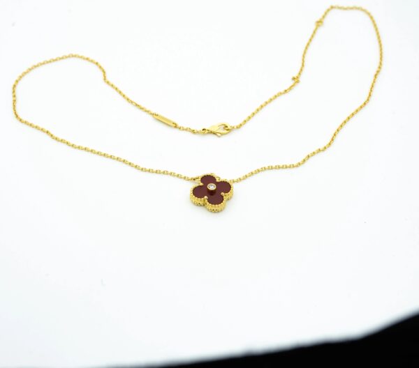 Toxse Clover Necklace Gold Diamond Carnelian - Image 4