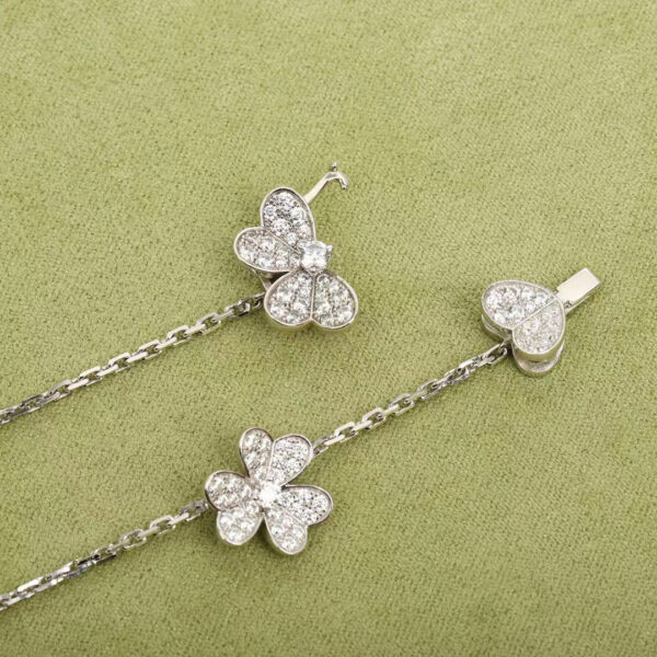 Toxse Frivole Silver 9 Flowers Necklace - Image 5