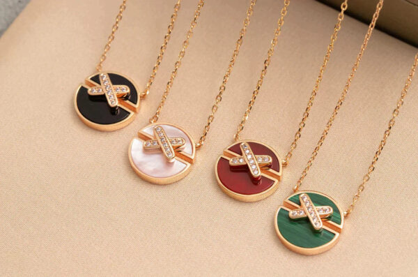Toxse Jeux De Rose Gold Diamond Necklace - Image 2