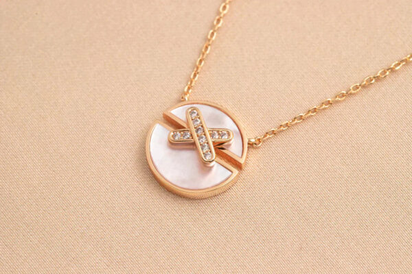 Toxse Jeux De Rose Gold Diamond Necklace - Image 3