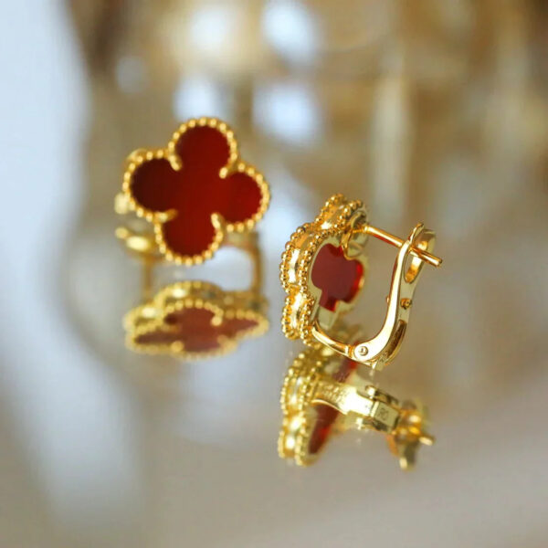 Toxse Clover Medium Gold Carnelian Stud Earrings - Image 3