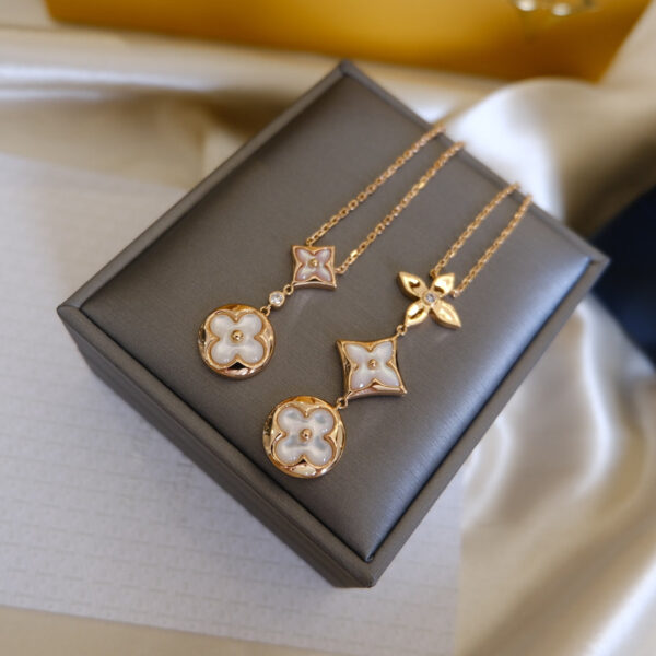 Toxse Color Blossom Lariat Necklace Pink Gold White Mother Pearl And Diamond - Image 3