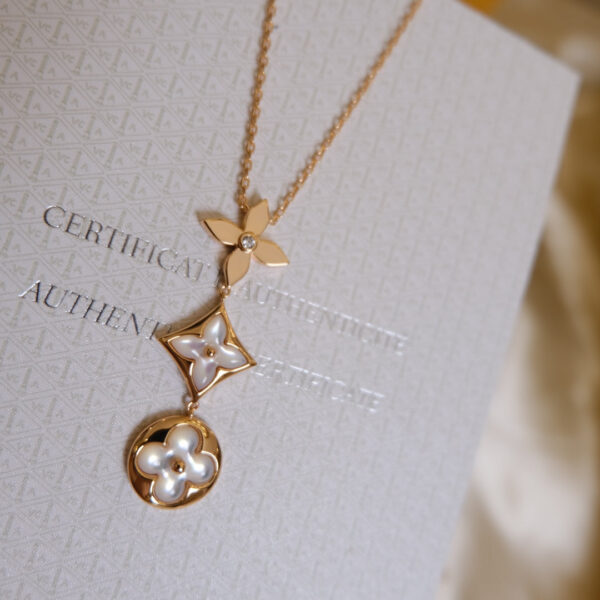 Toxse Color Blossom Lariat Necklace Pink Gold White Mother Pearl And Diamond - Image 8