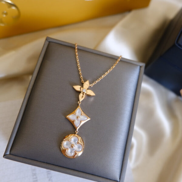 Toxse Color Blossom Lariat Necklace Pink Gold White Mother Pearl And Diamond - Image 10