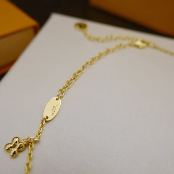 Toxse Blooming Supple Necklace Brass - Image 8