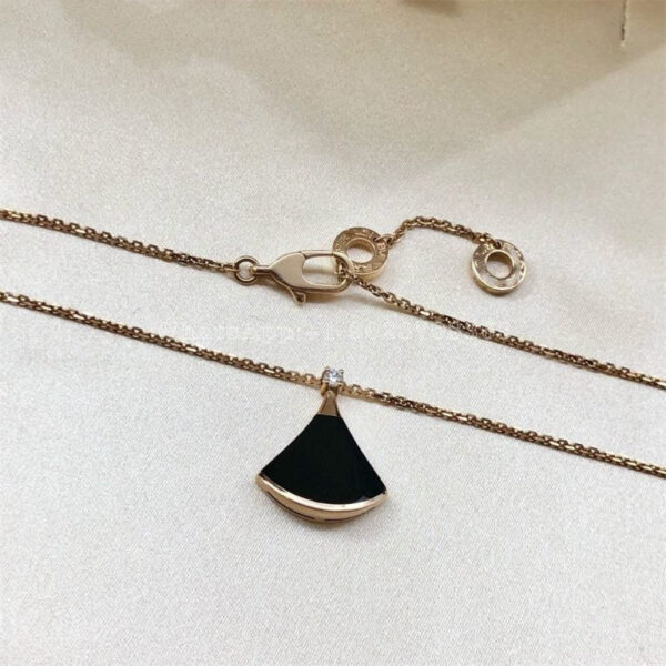 Toxse Dream Necklace Onyx 1 Diamond - Image 3