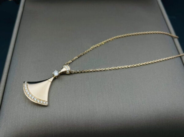 Toxse Dream Necklace Silver Diamond - Image 4