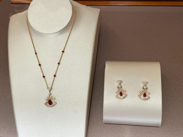 Toxse Dream Necklace Carnelian Diamond Pink Gold - Image 5