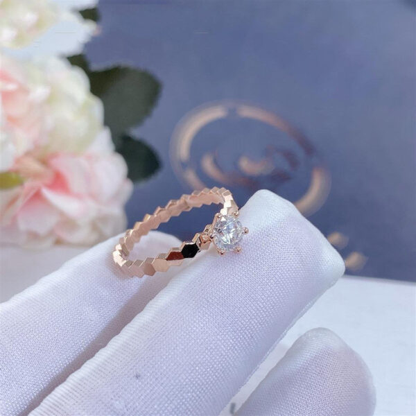 Toxse Bee Love Ring Pink Gold 1 Diamond - Image 3