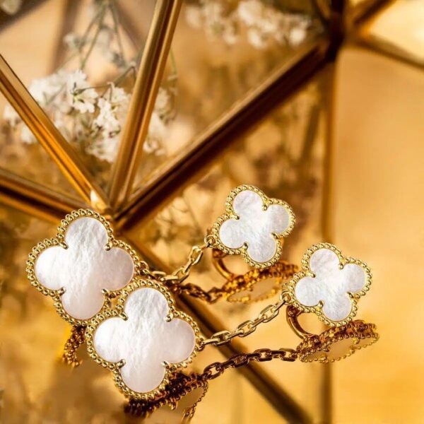 Toxse Clover White Mop Earrings 2 Motifs - Image 11