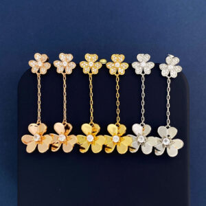 Toxse Frivole Pendant Earrings