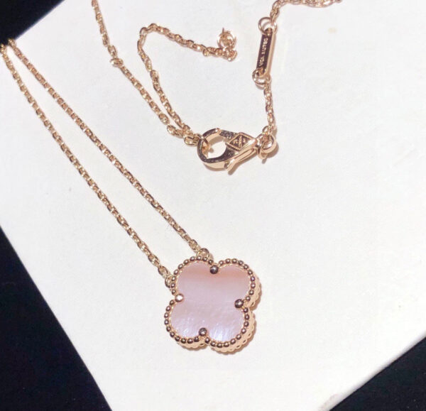 Toxse Vintage Alhambra Pink Necklace - Image 2