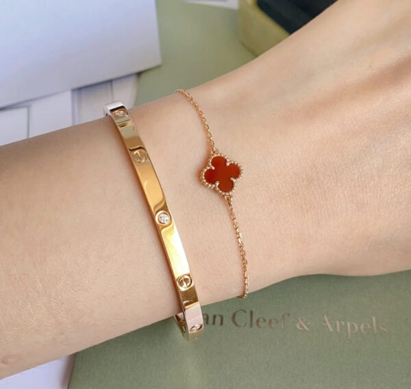 Toxse Love Six Diamonds Small Bracelet - Image 3