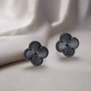 Toxse Vintage Alhambra Black Paint Earrings