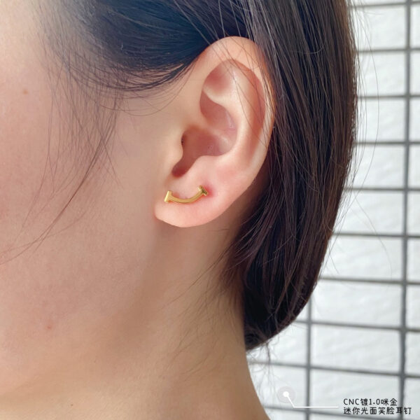 Toxse T Smile Earrings - Image 7