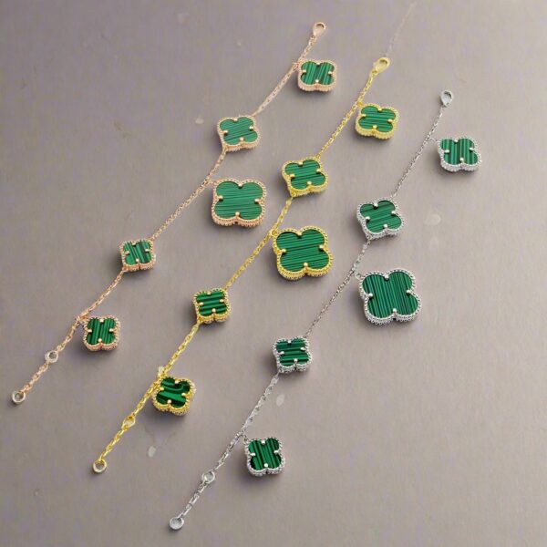 Toxse Magic Alhambra Five Malachite Motifs Clover Bracelet - Image 4
