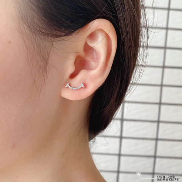 Toxse T Smile Diamonds Earrings - Image 6