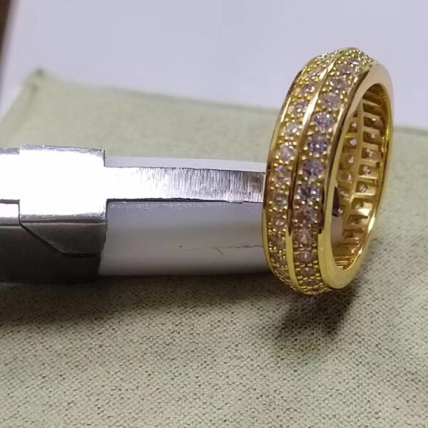 Toxse Couture Wedding Diamond Ring - Image 4
