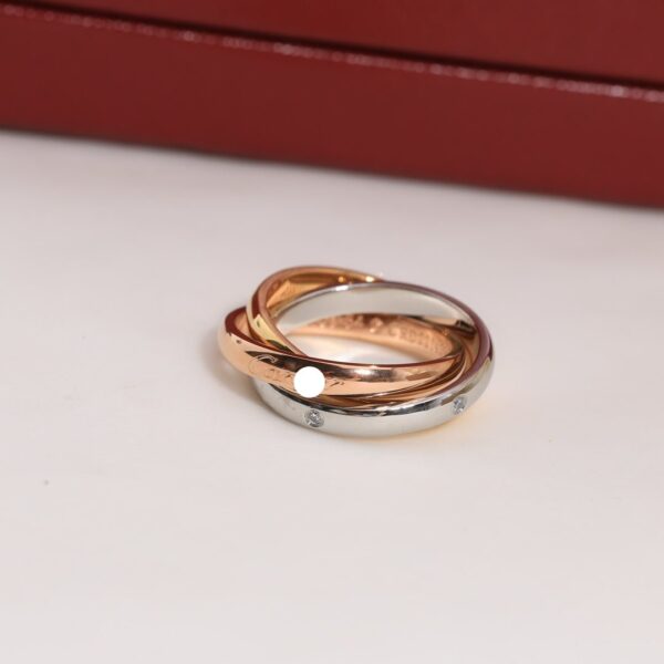 Toxse Trinity Classic Five Diamonds Ring - Image 2