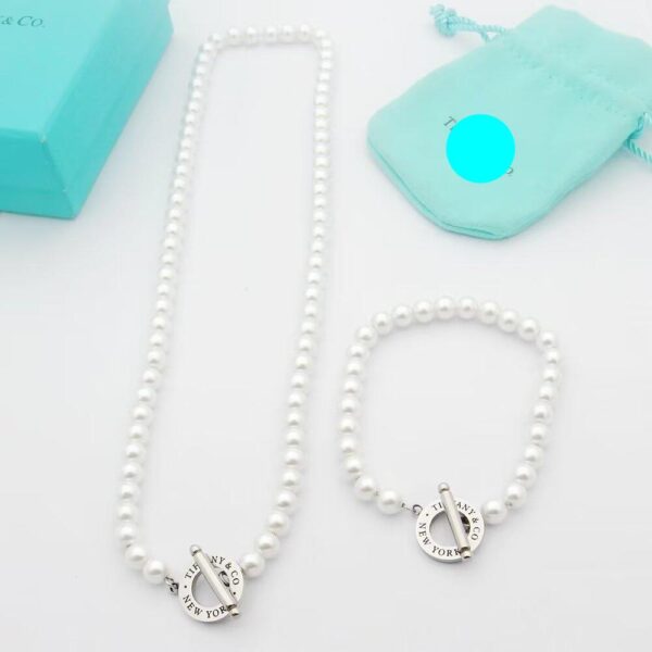 Toxse Tag Beads Toggle Clasp Necklace
