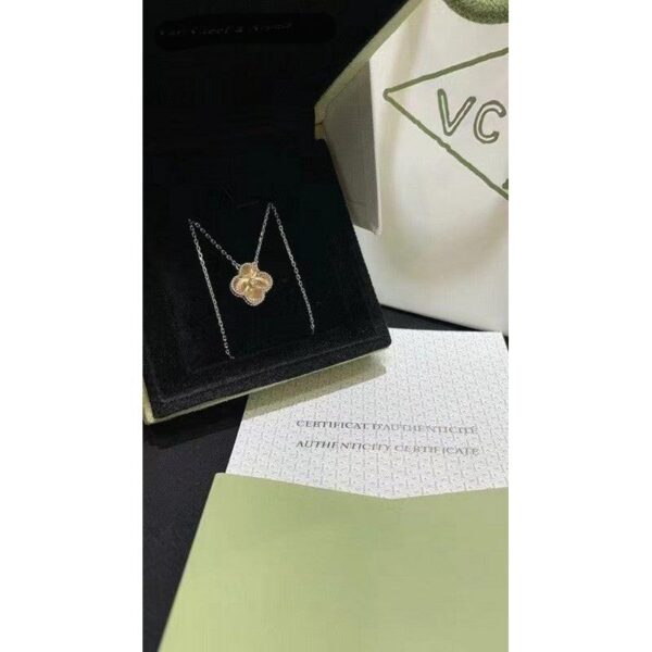 Toxse Vintage Alhambra Holiday Pendant Necklace - Image 3