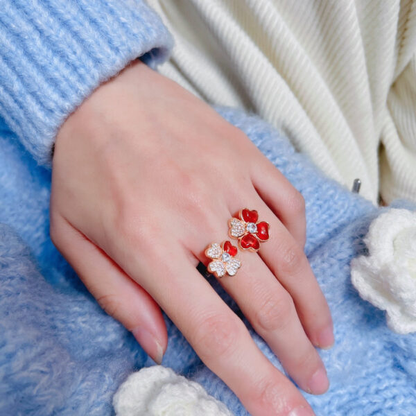Toxse Cosmos Between the Finger Red Diamond Ring - Image 3