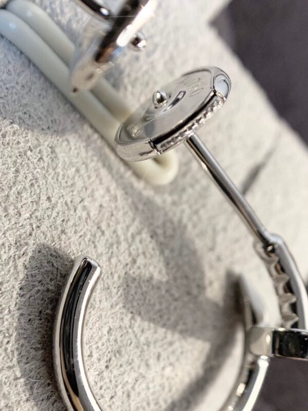 Toxse Juste Un Clou Small Earrings - Image 17