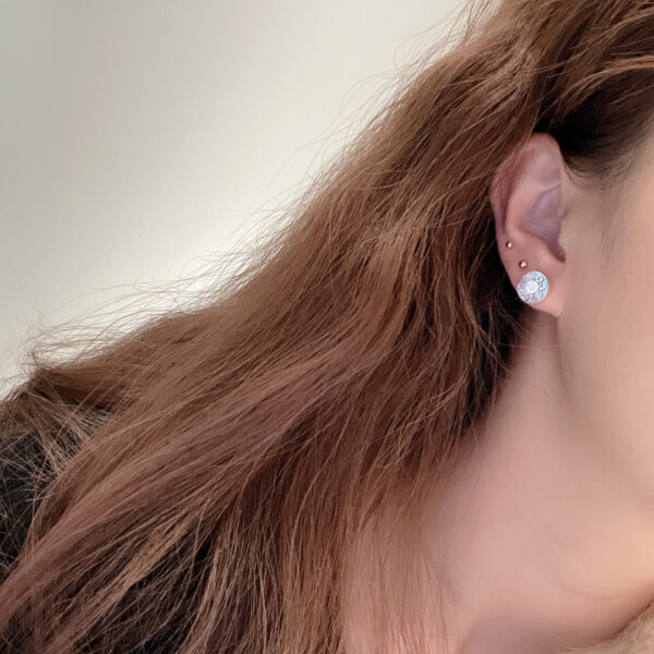 Toxse 1837 Diamond Stud Circle Earrings - Image 4