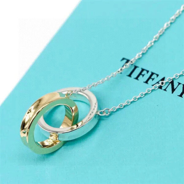 Toxse 1837 Interlocking Circles Pendant Necklace - Image 2