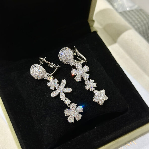 Toxse Folie Des Prés Earrings - Image 4
