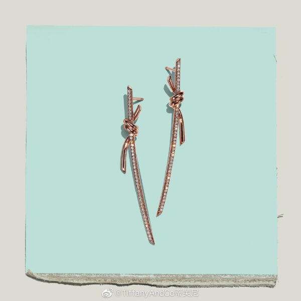 Toxse Knot Drop Diamonds Earrings - Image 11