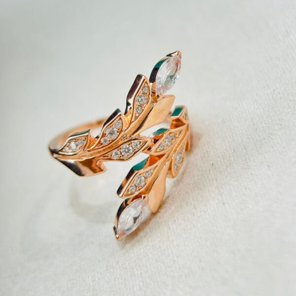 Toxse Vine Bypass Diamond Ring - Image 3