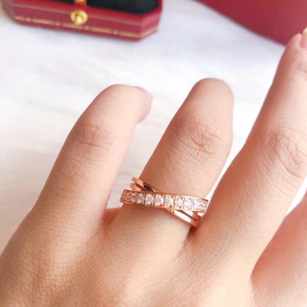 Toxse Etincelle Diamond Crossover Ring - Image 10